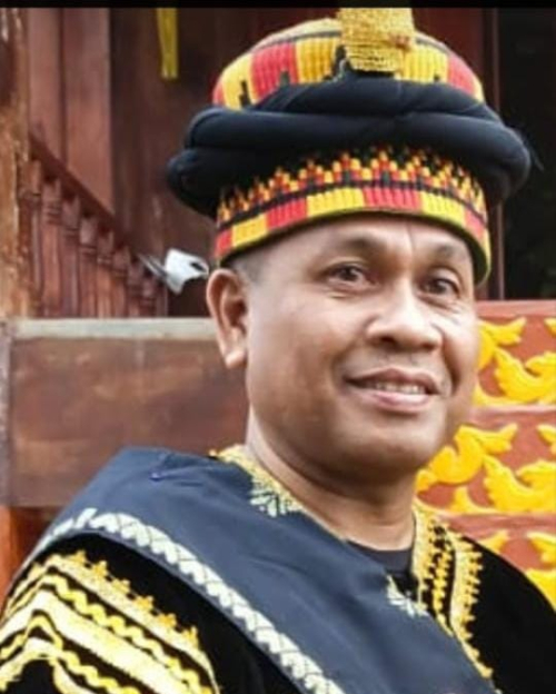 KEPEMIMPINAN DAN AMANAH.